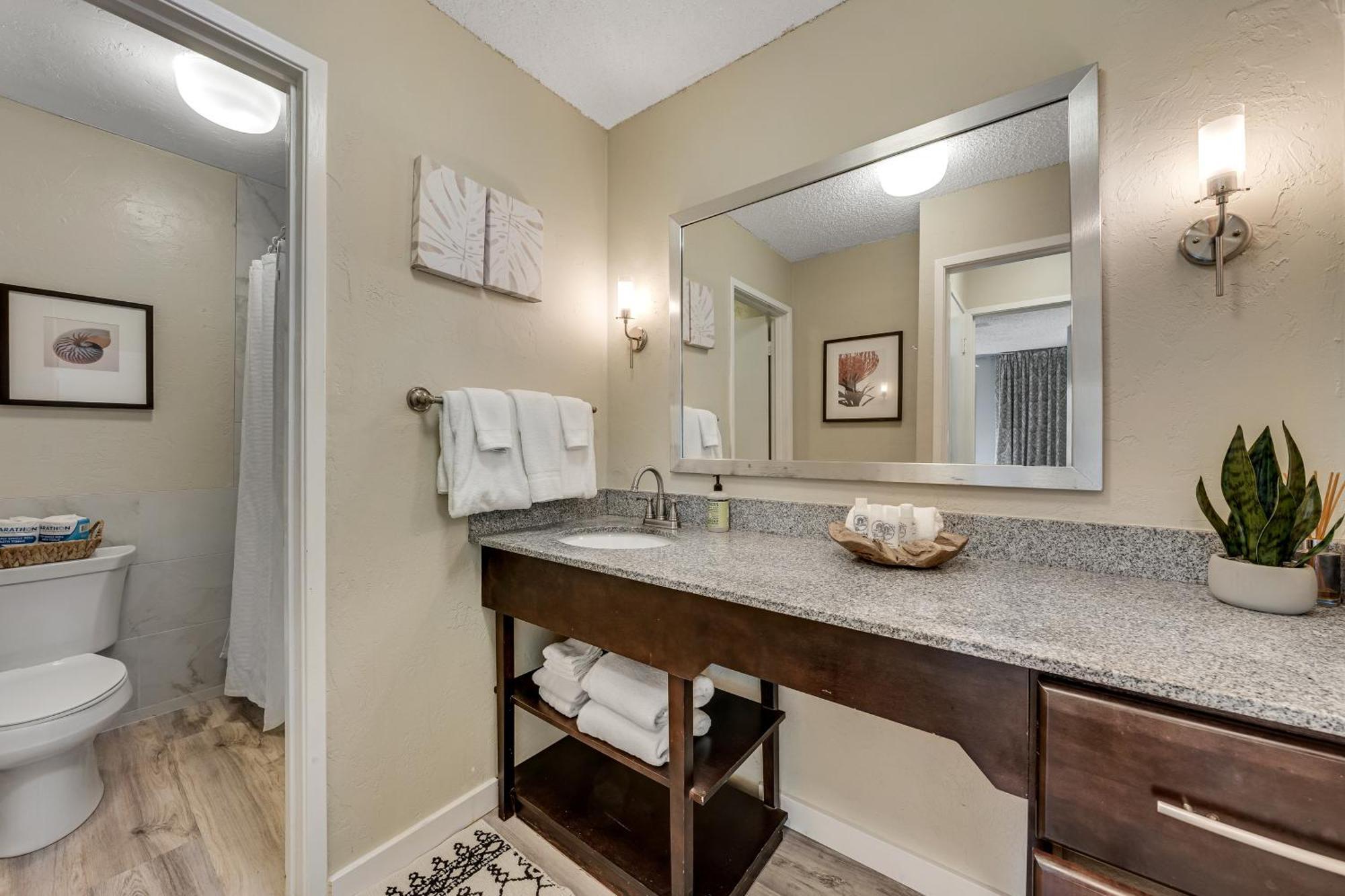 Plantation Hale Villa Kapa'a Room photo