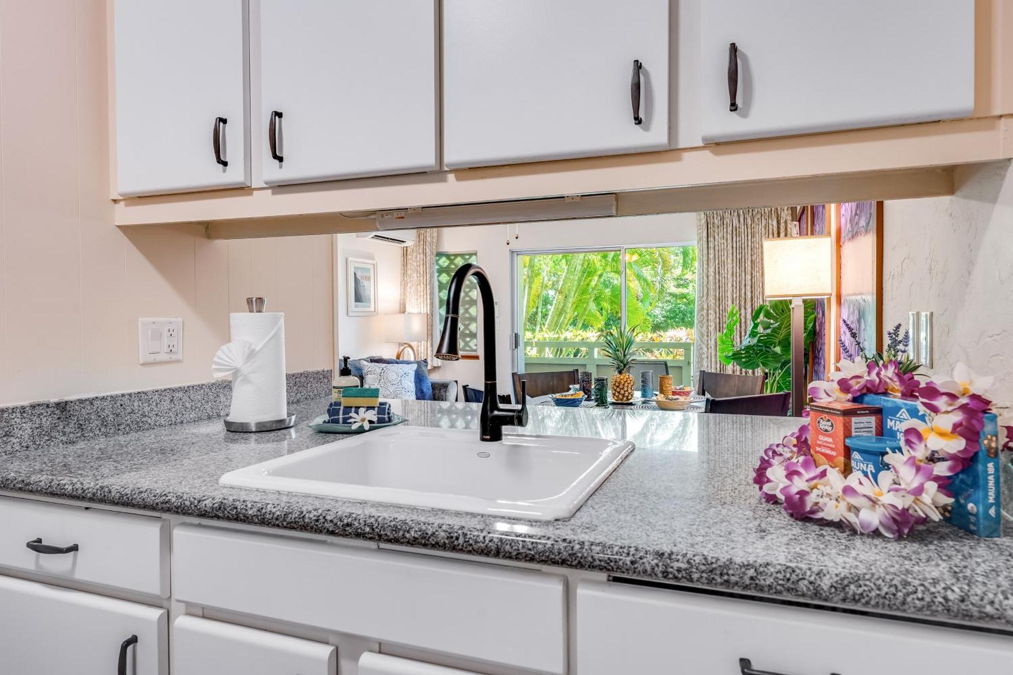 Plantation Hale Villa Kapa'a Room photo